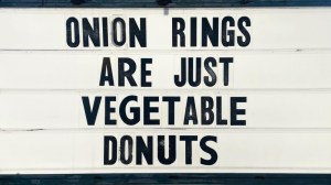 best memes of the El Arroyo ATX sign joke about onion rings