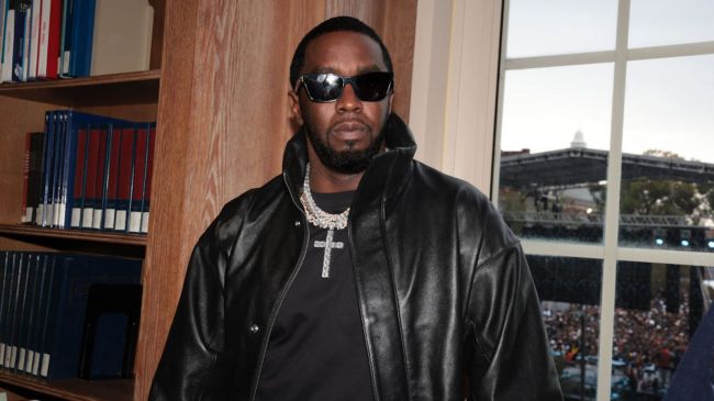 diddy wearing all black