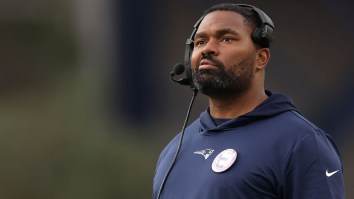 Pats’ Jerod Mayo Rips Team To Shreds After Loss, & One Rookie Apparently Wants Out