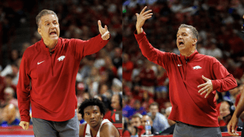 Raucous Ovation For John Calipari’s Debut At Bud Walton Arena Was Just As Rowdy As His Ejection