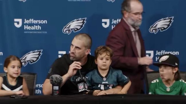 nick sirianni press conference with his children