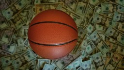 College Basketball Agent Threatens To Expose NCAA Programs By Name For Broken NIL Promises