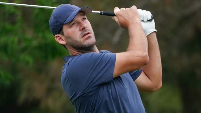 Tony Romo golfing