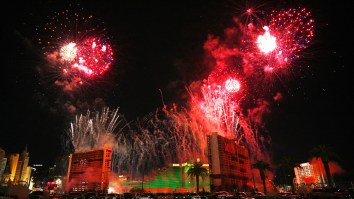 Demolition Of The Tropicana Casino In Las Vegas Casino Is Truly A Sight To Behold (Full Video)