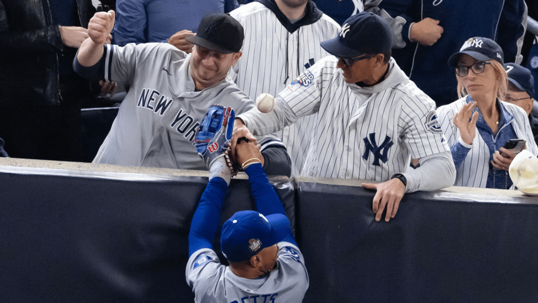 Yankees Fan Rob Gronkowski Austin Capobianco