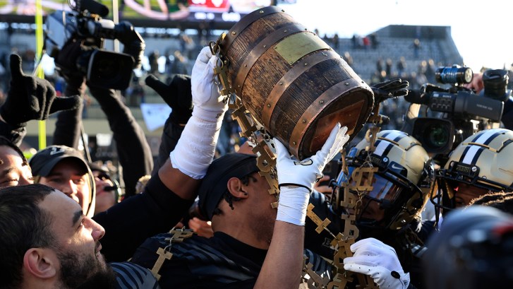 The Old Oaken Bucket