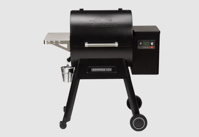 Ironwood 650 Pellet Grill