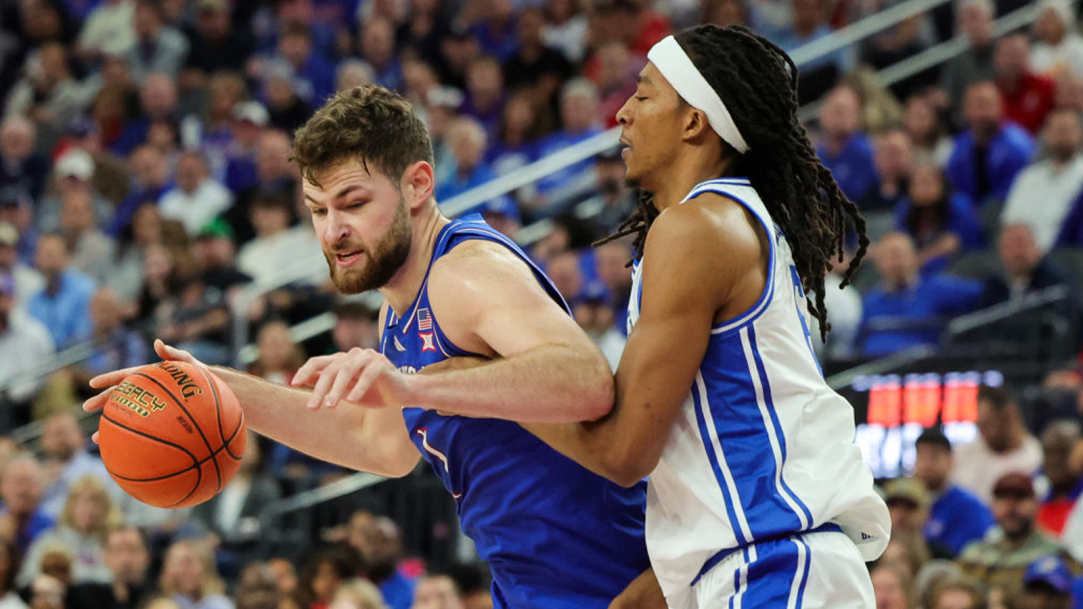 Hunter Dickinson Bench Ejection Forfeit Kansas