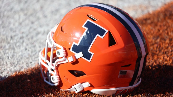 Illinois football helmet