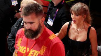 Jason Kelce Says Taylor Swift Has Offered To Hook Him Up With As Many Tix As He Needs, Explains Why He Refuses