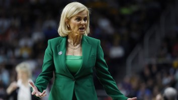 Kim Mulkey Wasted No Time Getting T’d Up In LSU Opener With Team Up 40 Points (VIDEO)