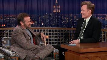 Conan O’Brien Remembers How Robin Williams Went Above And Beyond To Cheer Him Up After ‘Tonight Show’ Debacle