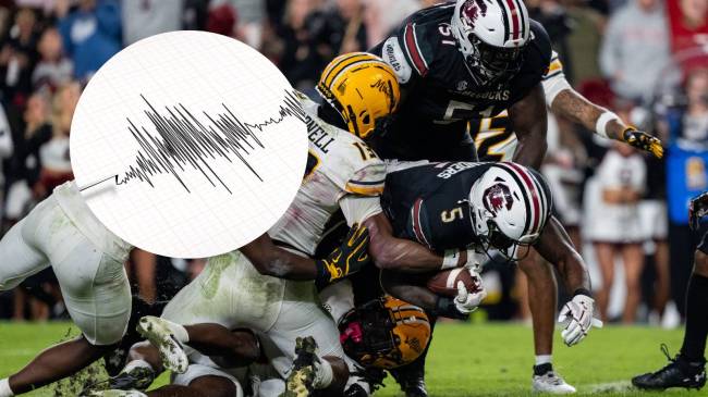 South Carolina RB Rocket Sanders scores a TD during a football game vs. Missouri.