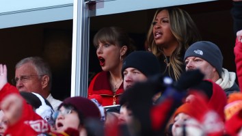 Taylor Swift FaceTimed Security Guard’s Wife, Gave Kids Souvenirs At Chiefs Game