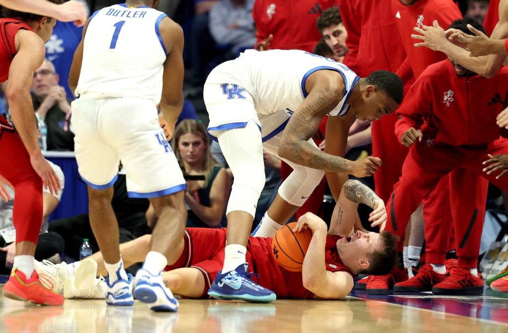 Brandon Garrison Kentucky Louisville Basketball Brawl