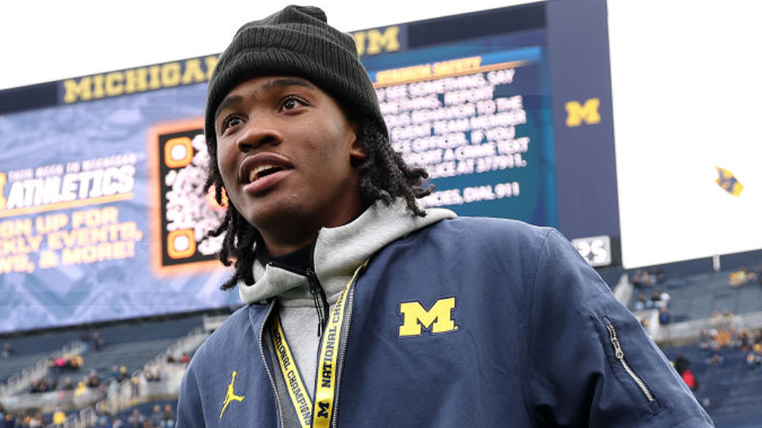 Bryce Underwood Michigan Size Height Weight Bowl Practice