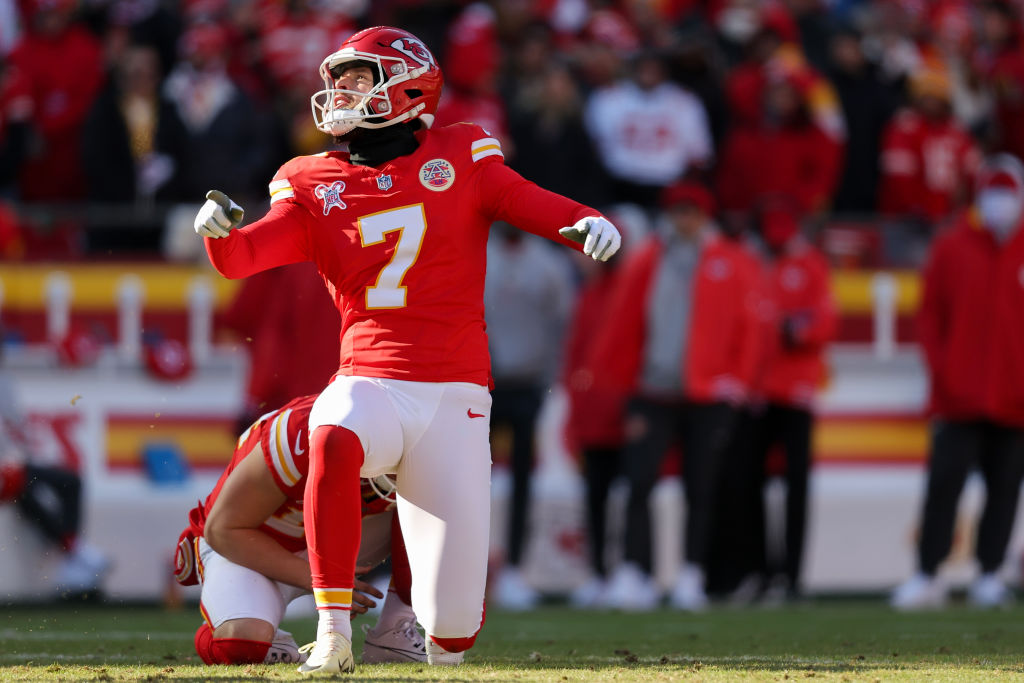 Harrison Butker Form Knee Buckle