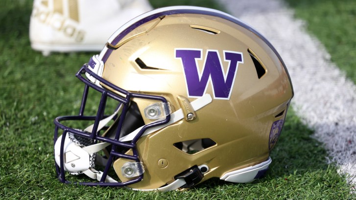 Washington Huskies football helmet