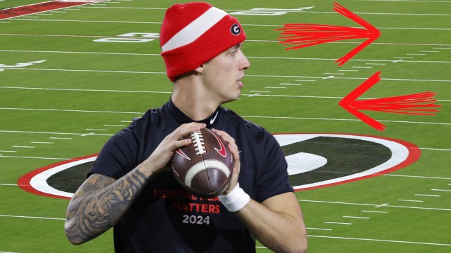 QB Carson Beck warms up before a Georgia football game.