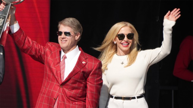 Kansas City Chiefs owner Clark Hunt and wife Tavia