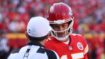 Refs Gift Chiefs And Patrick Mahomes First Down With Incredibly Soft Roughing The Passer Call