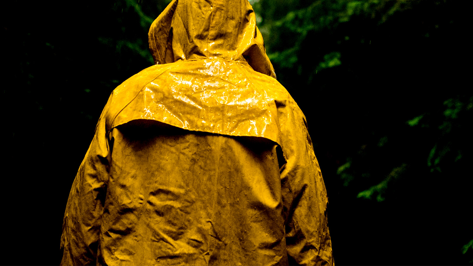 Creepy 'Yellow Man' Is Freaking People Out In Northern Ireland