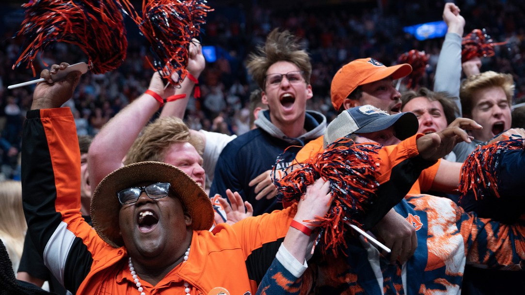 Auburn Basketball Students Stampede Injured Trampled College Gameday