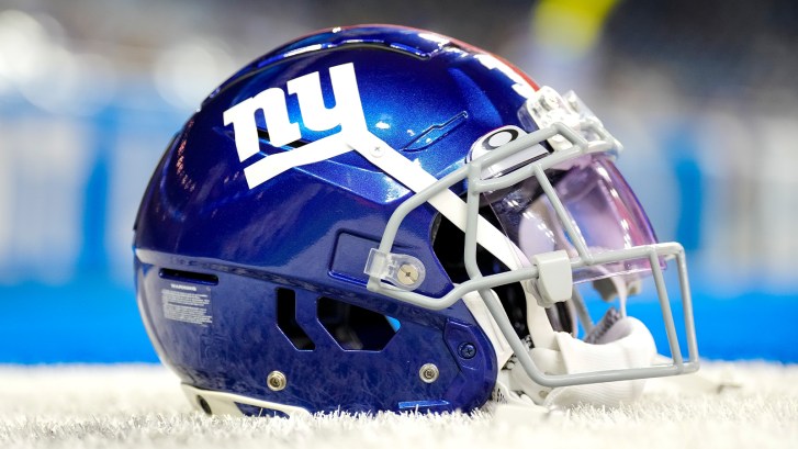 New York Giants helmet