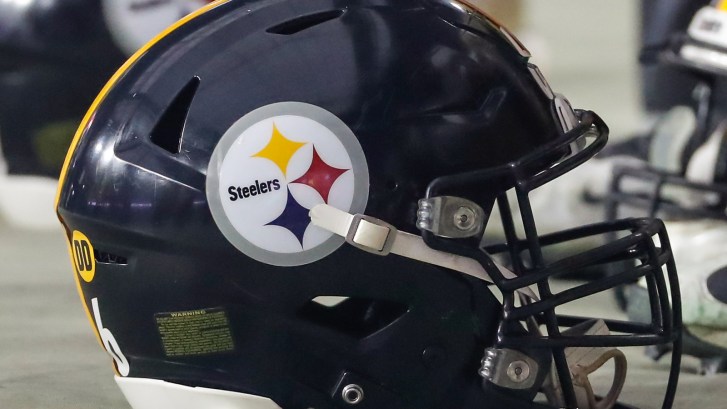 Steelers helmet