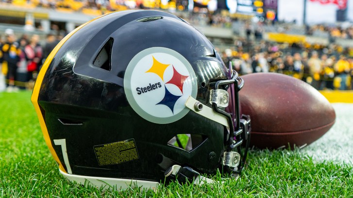 Steelers helmet