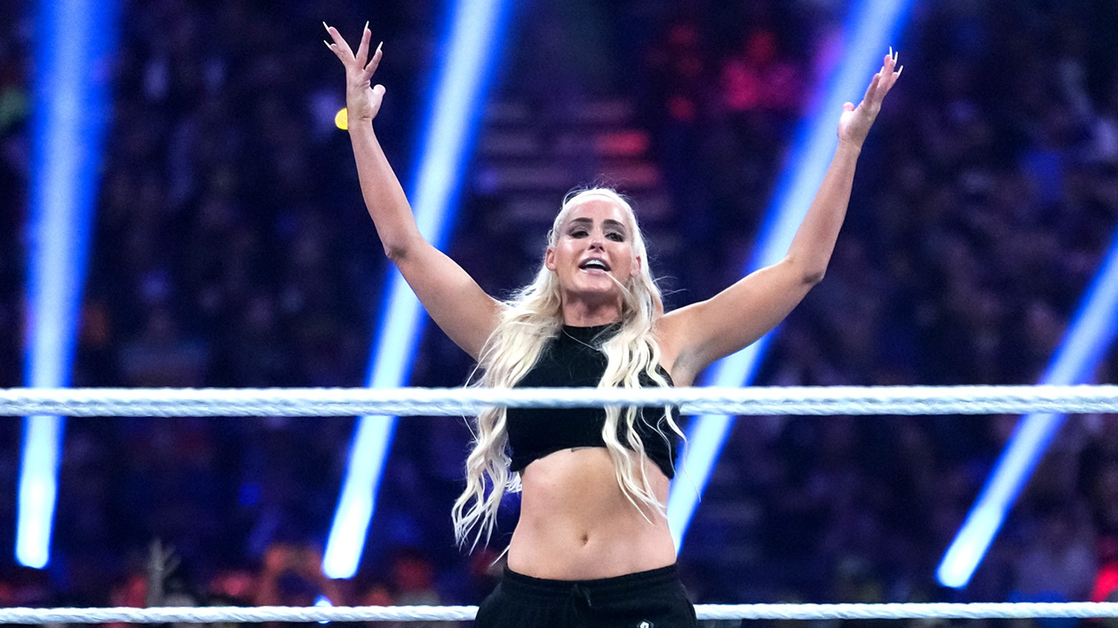 Triple H Surprises Michelle McCool With Hall Of Fame Reveal