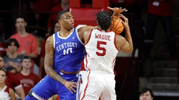 Oklahoma Fan Chucks Full Beer At Kentucky Basketball Player Who Had To Be Restrained For Trash Talk