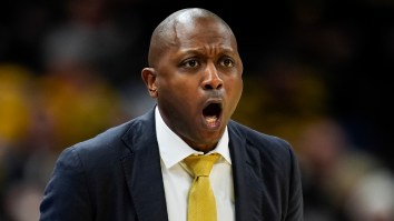 Missouri Basketball Coach Begs Students Not To Storm The Court To And Gets Showered With Boos