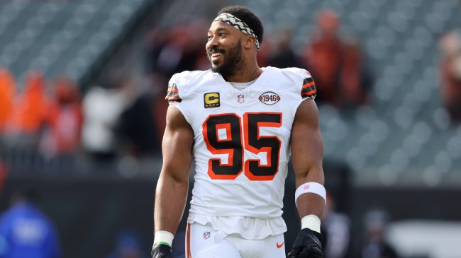 Cleveland Browns DE Myles Garrett on the field before a game.