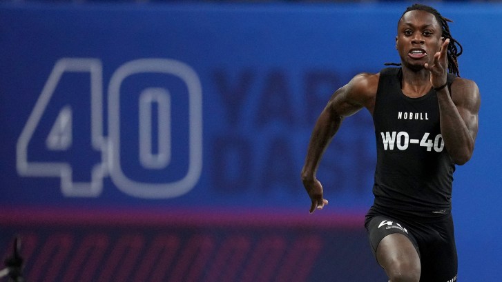 Xavier Worthy running 40-yard dash at NFL Combine