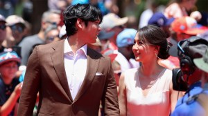 Dodgers pitcher Shohei Ohtani walks red carpet with wife Mamiko Tanaka 2024 MLB All-Star game