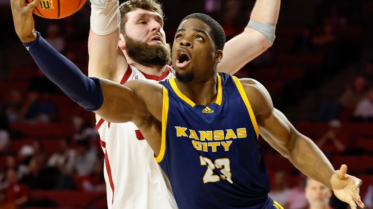 Kansas City Roos basketball player