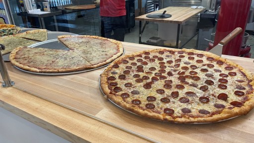 Sydney Sweeney’s ‘Hooters’ SNL Skit Goes Viral - BroBible