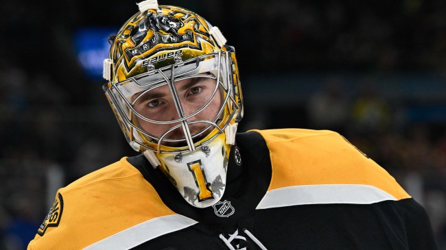 Bruins goalie Jeremy Swayman