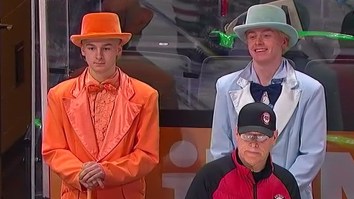 Minnesota High School Hockey Tournament Student Managers Are Rocking Hilarious Outfits And Making Hairdos An Afterthought