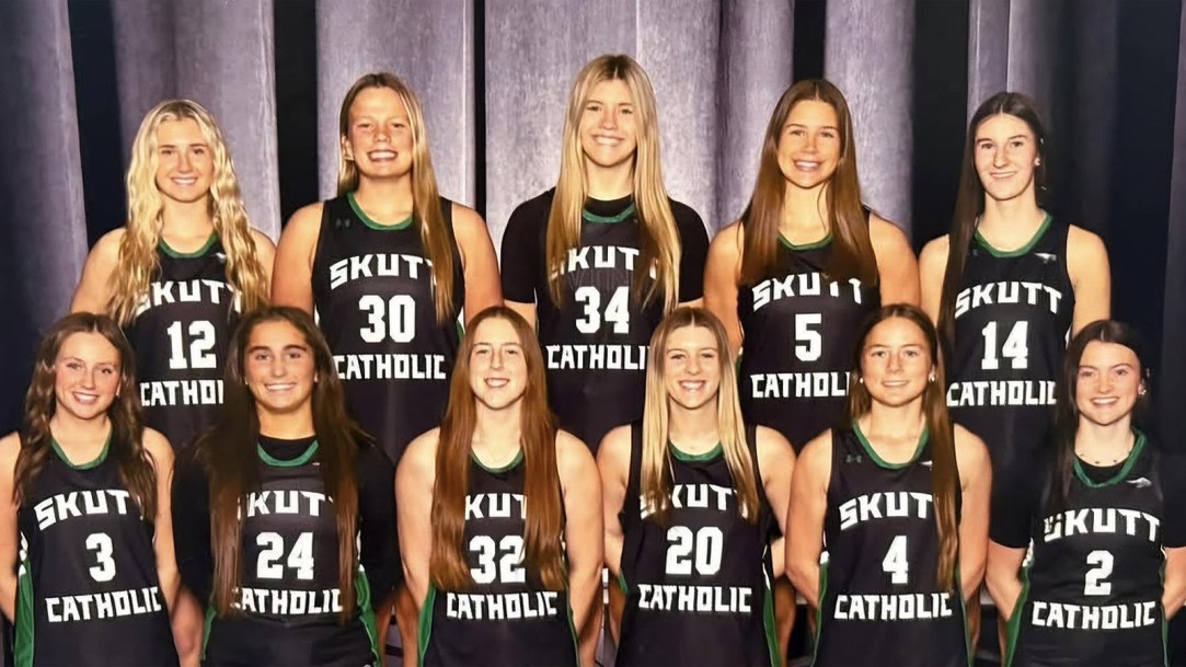 Skutt Catholic Basketball Sportsmanship