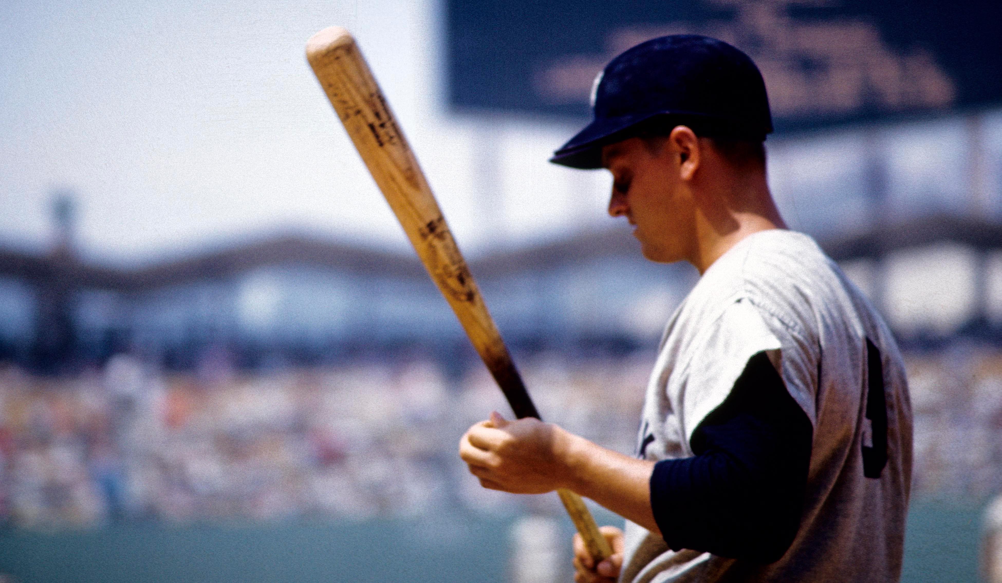 Roger Maris' Jersey From 1961 Season Going Up For Auction