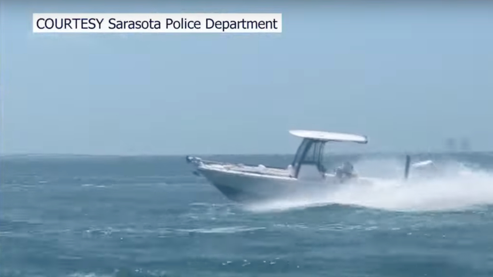 Sarasota Police Department marine unit rescues unmanned boat
