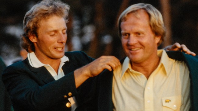 Bernhard Langer puts green jacket on Jack Nicklaus at 1986 Masters