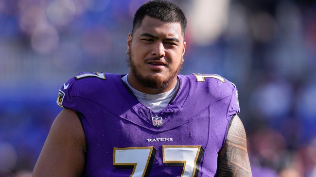 Ravens guard Daniel Faalele