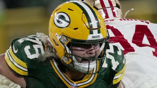 Packers guard Sean Rhyan