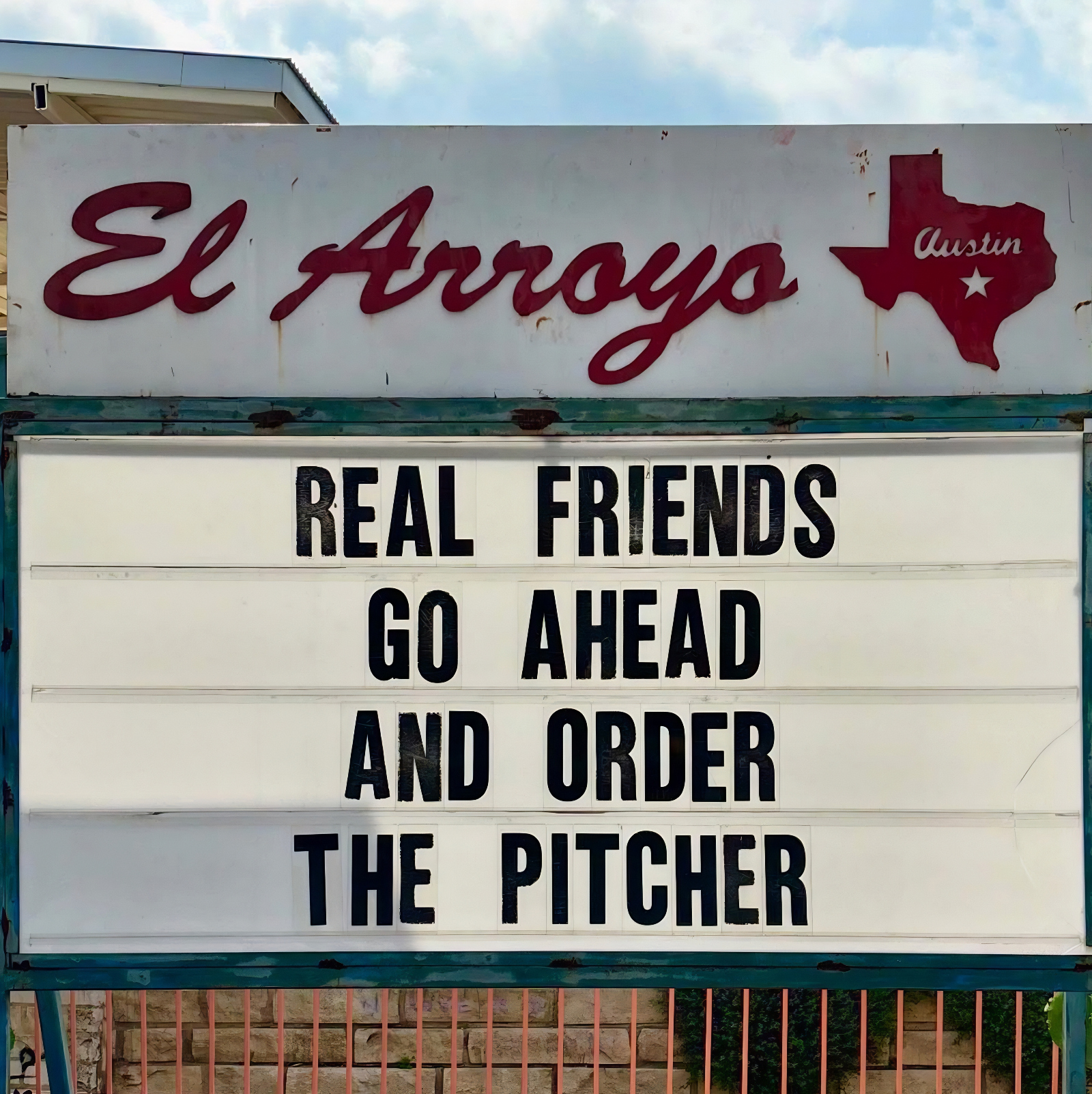 funny meme about friends ordering beer pitchers