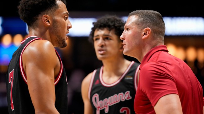 IU Indy basketball coach Paul Corsaro talks to his players.