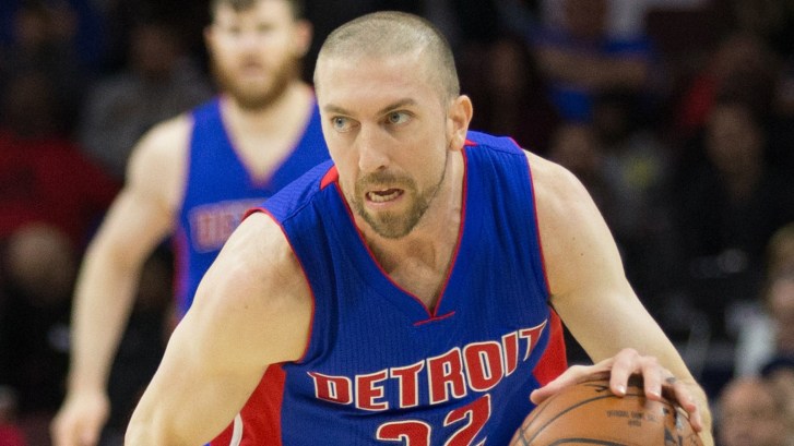 Pistons guard Steve Blake