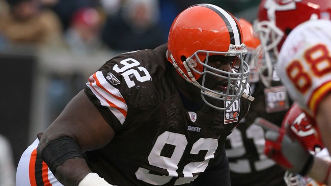 Browns defensive lineman Ted Washington